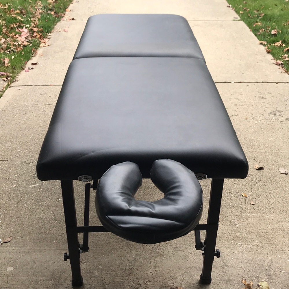 Massage table